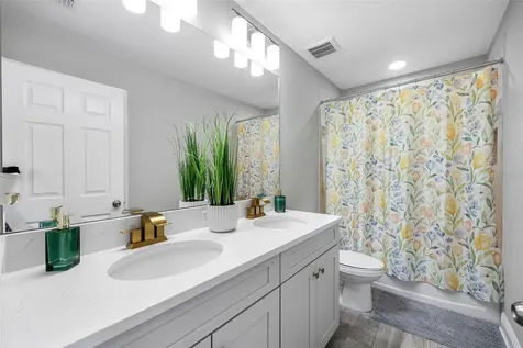 38144 Cobble Creek Boulevard Zephyrhills FL 33540