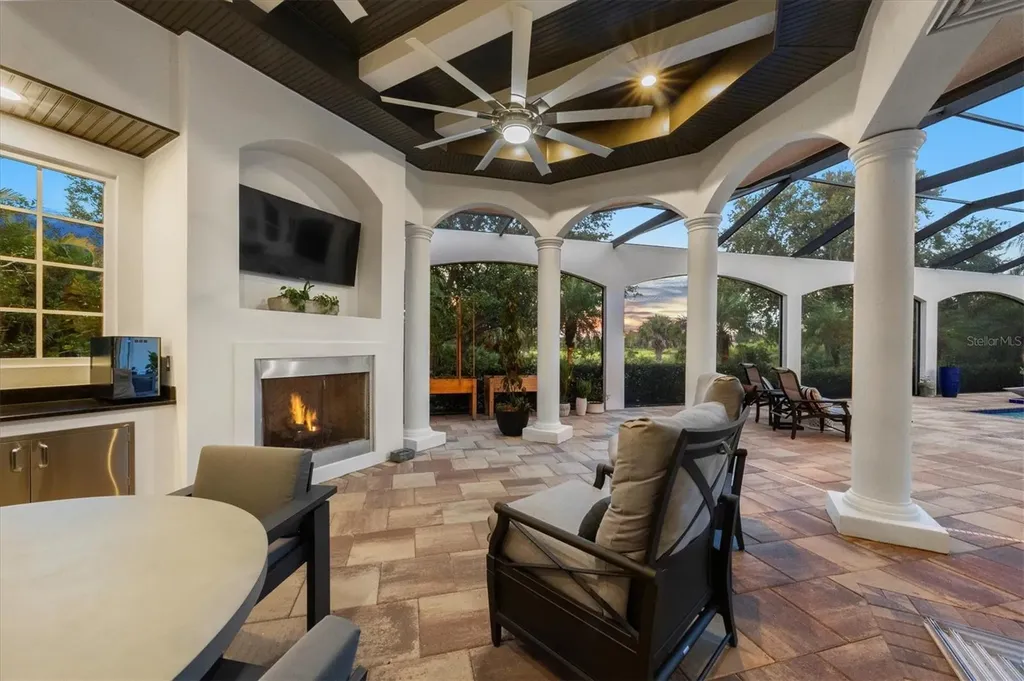 8009 Bounty Lane Bradenton FL 34202