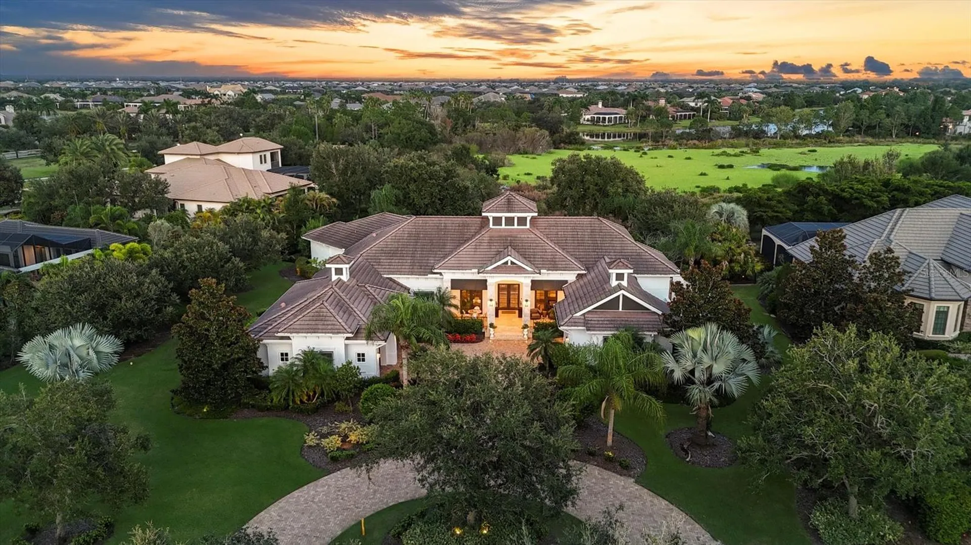 8009 Bounty Lane Bradenton FL 34202