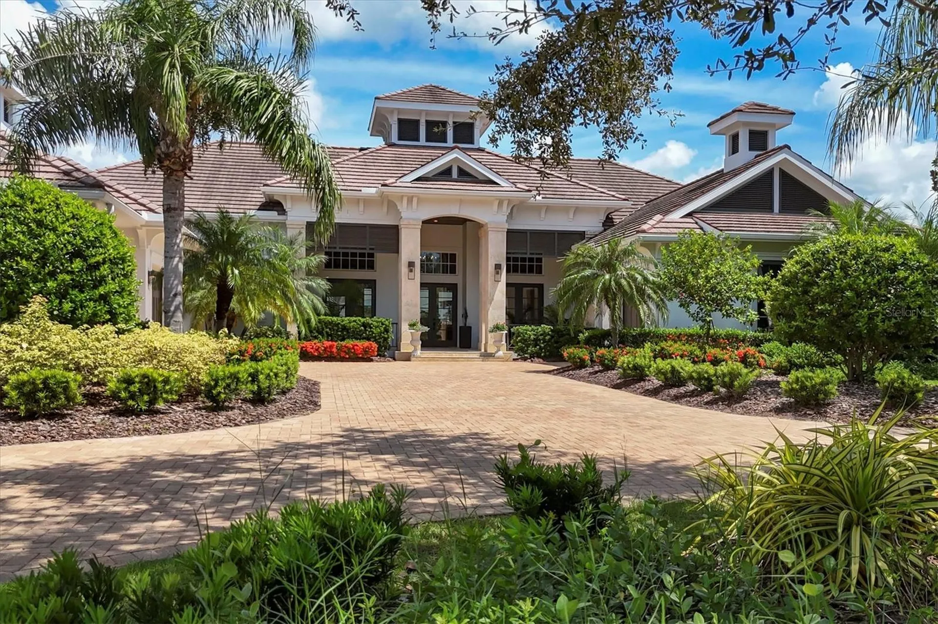 8009 Bounty Lane Bradenton FL 34202