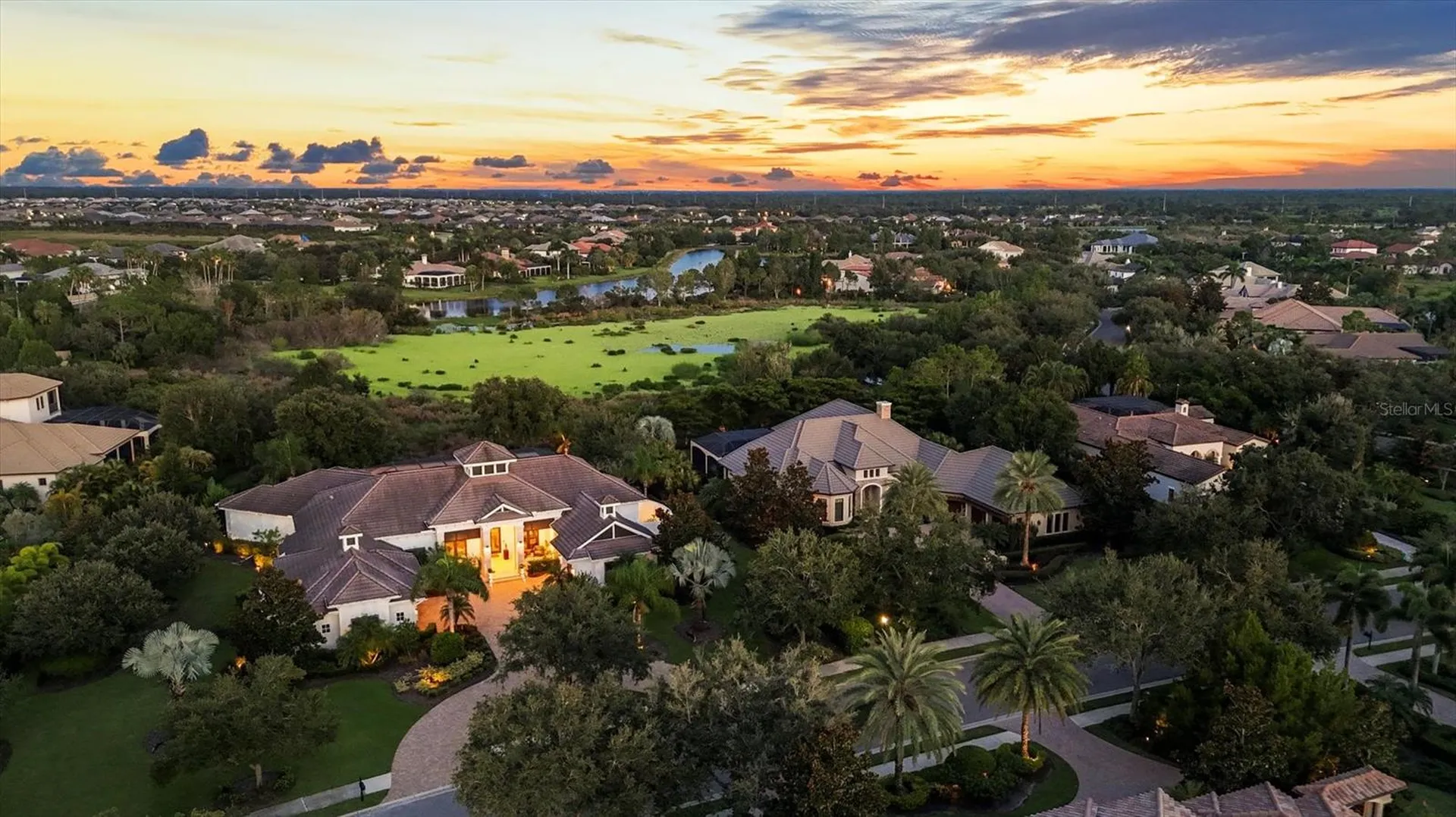 8009 Bounty Lane Bradenton FL 34202