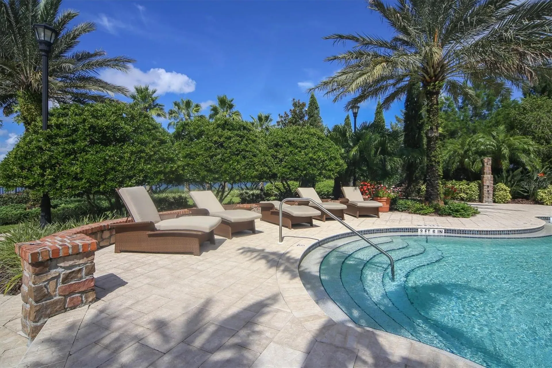 8009 Bounty Lane Bradenton FL 34202