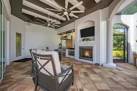 8009 Bounty Lane Bradenton FL 34202