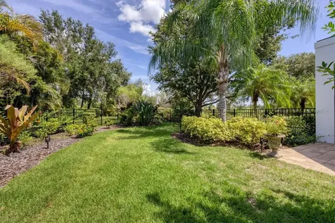 8009 Bounty Lane Bradenton FL 34202