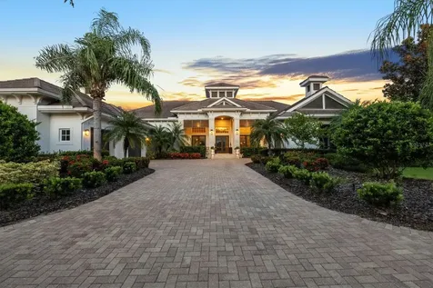 8009 Bounty Lane Bradenton FL 34202