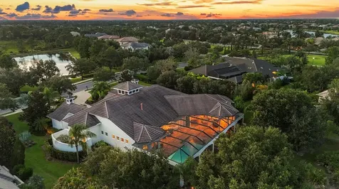 8009 Bounty Lane Bradenton FL 34202