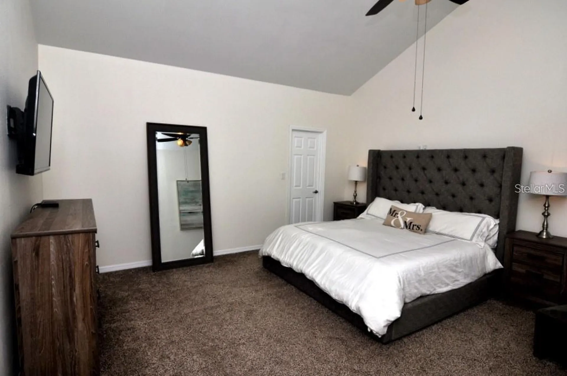 2905 W Bay Court Avenue Tampa FL 33611