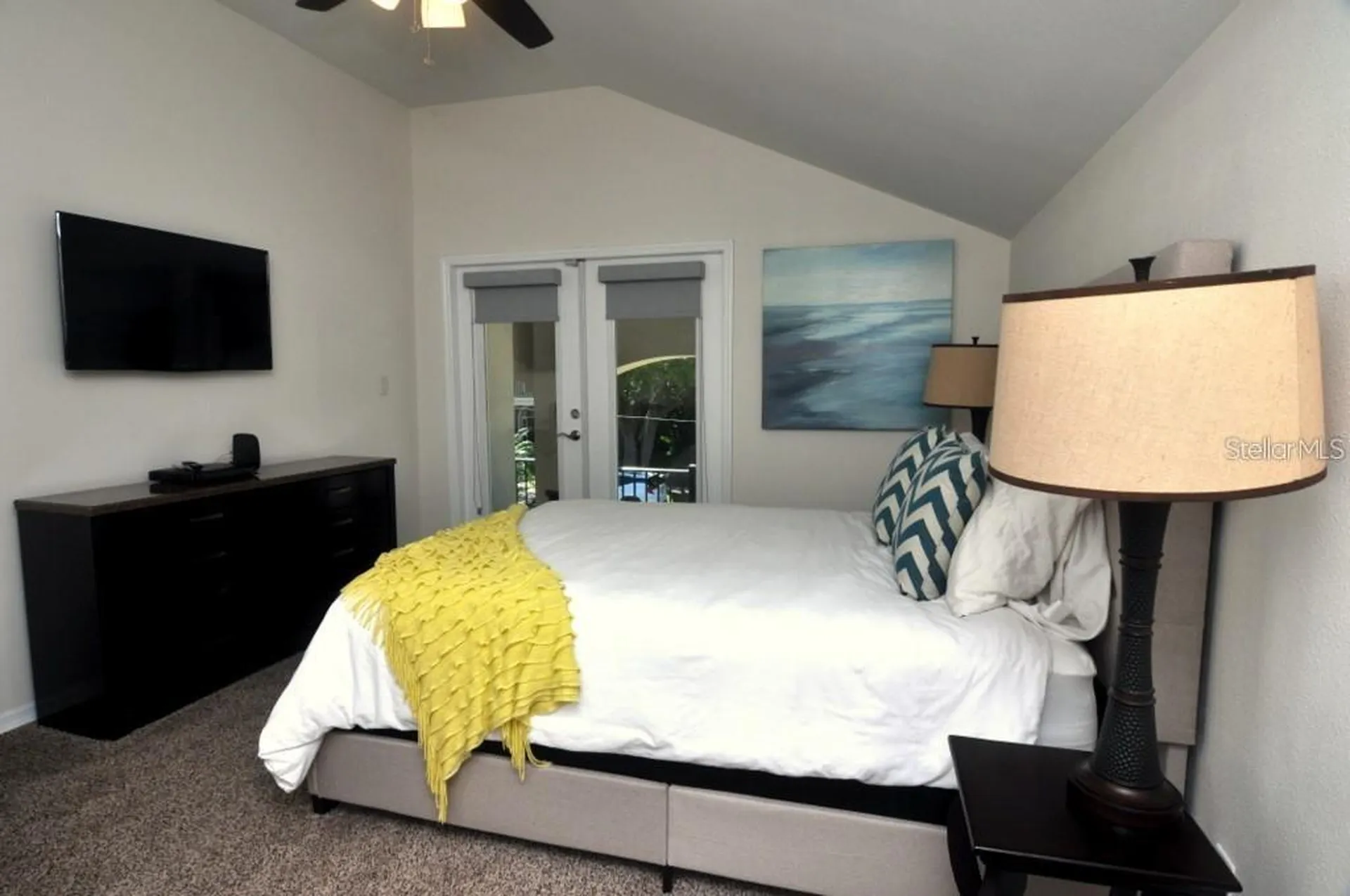 2905 W Bay Court Avenue Tampa FL 33611