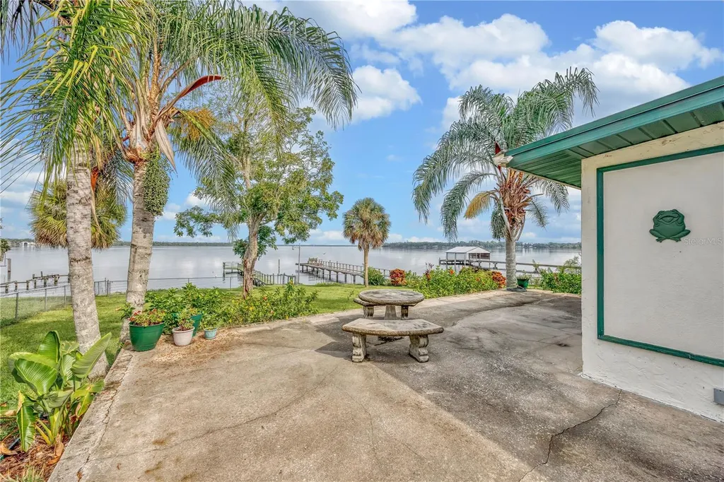 115 Sunset Point Road East Palatka FL 32131