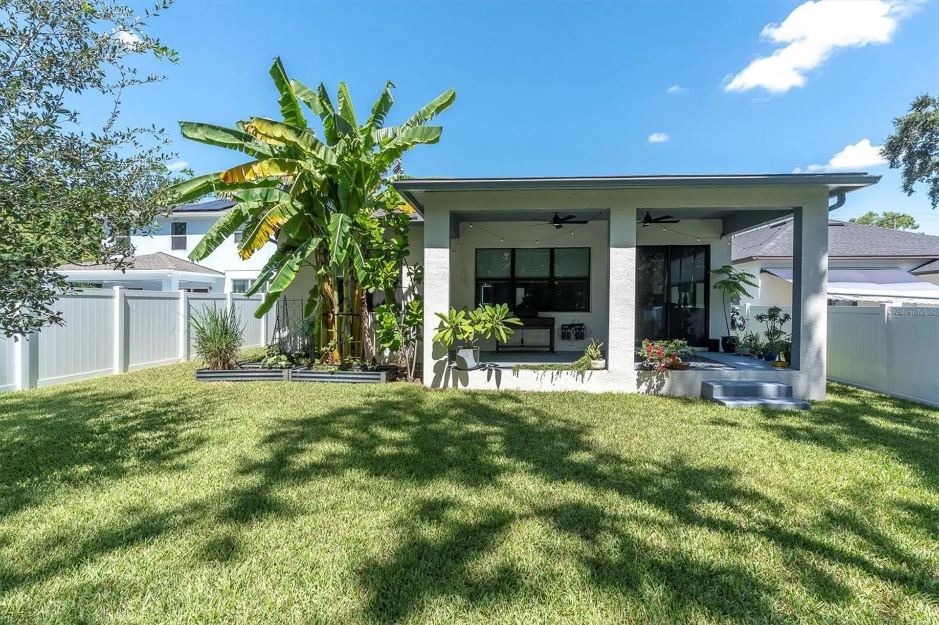 2516 W Curtis Street Tampa FL 33614