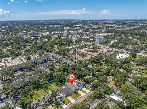 2516 W Curtis Street Tampa FL 33614