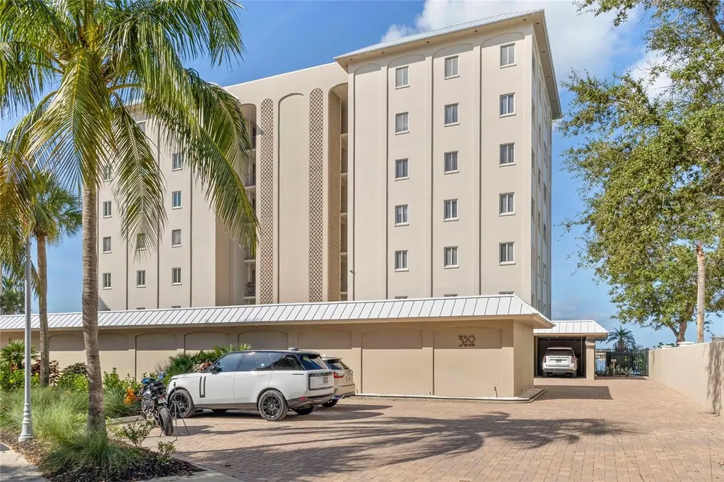 350 Golden Gate Point Sarasota FL 34236