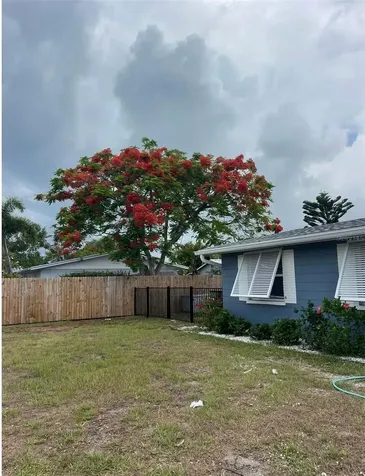 832 E 4th Street Englewood FL 34223