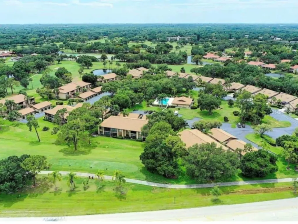 5767 Avista Drive Sarasota FL 34243