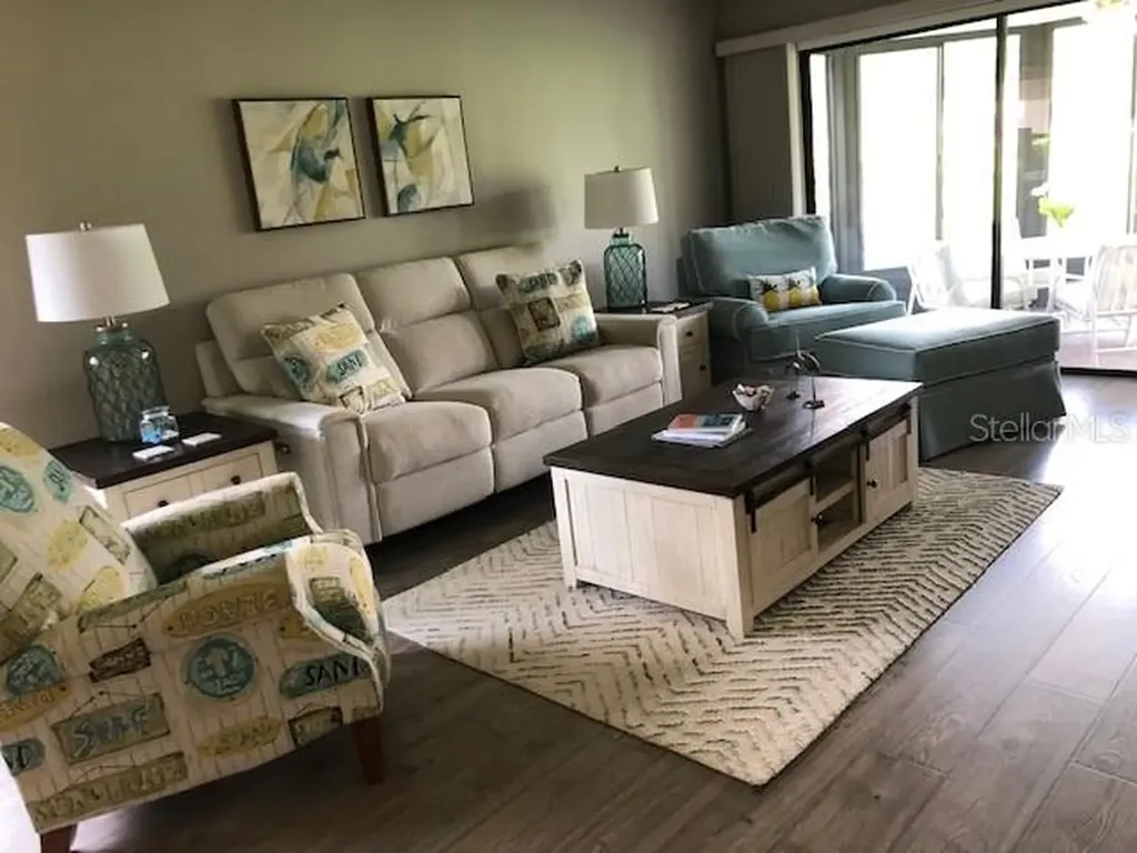 5767 Avista Drive Sarasota FL 34243