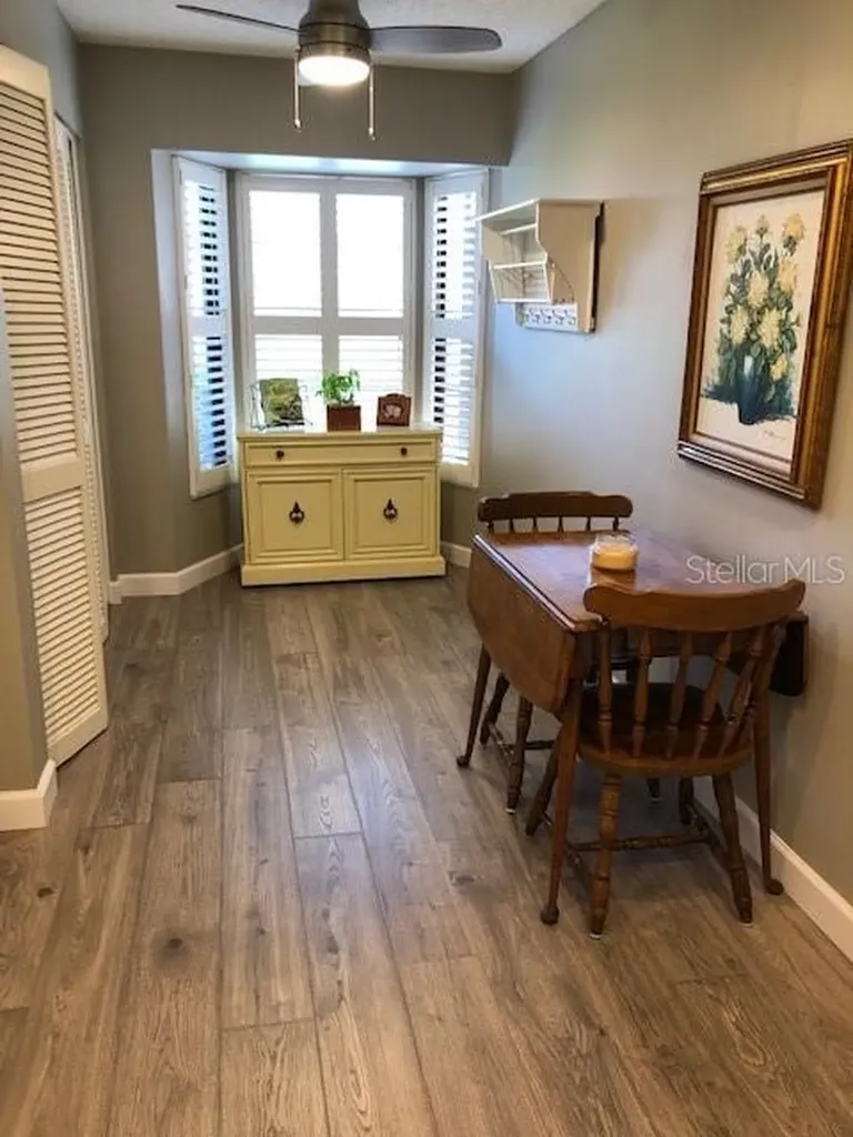 5767 Avista Drive Sarasota FL 34243