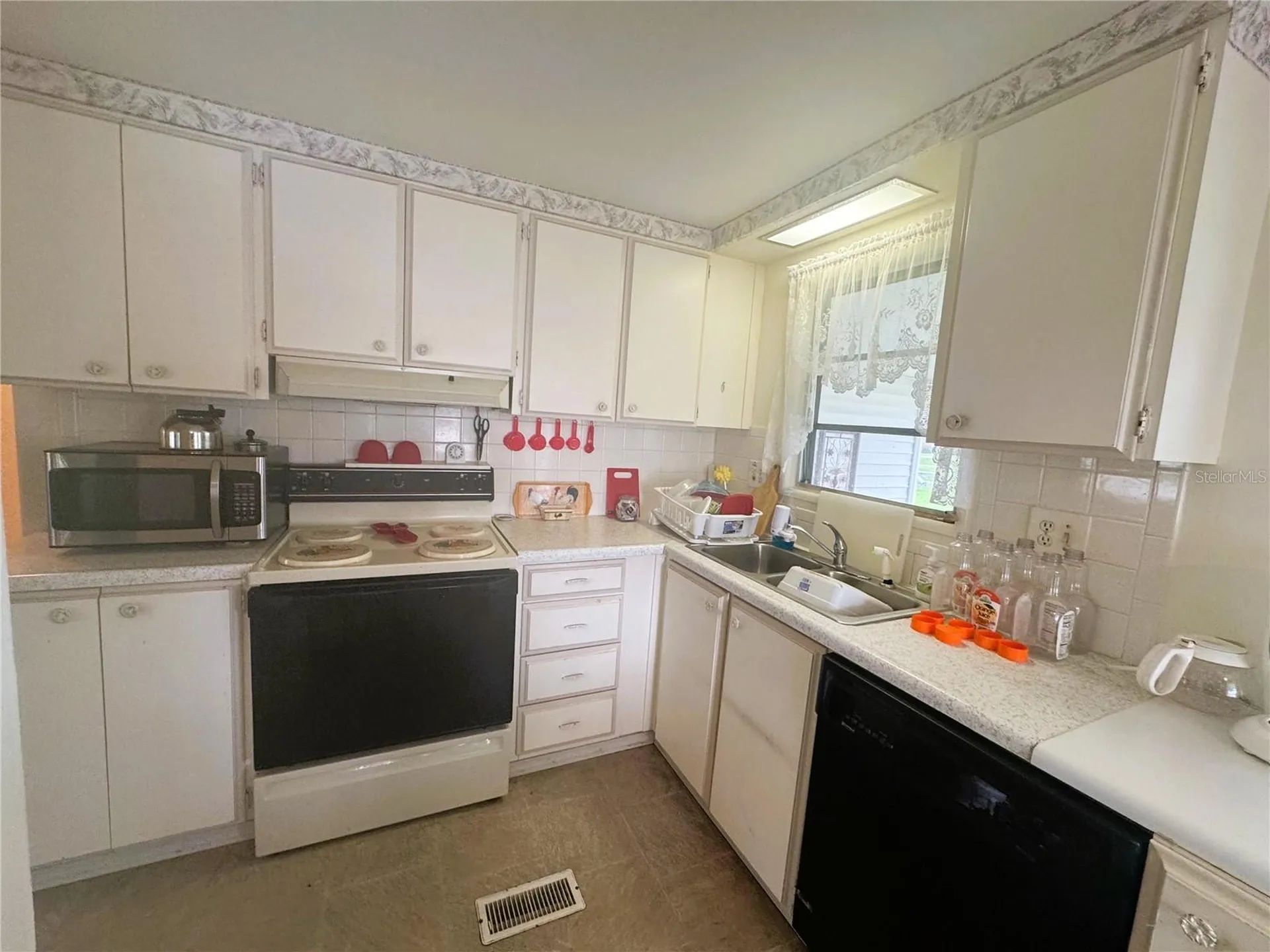 106 Dogwood Trail Leesburg FL 34748