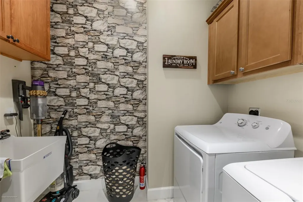 10300 Tarpon Landings Terrace Placida FL 33946