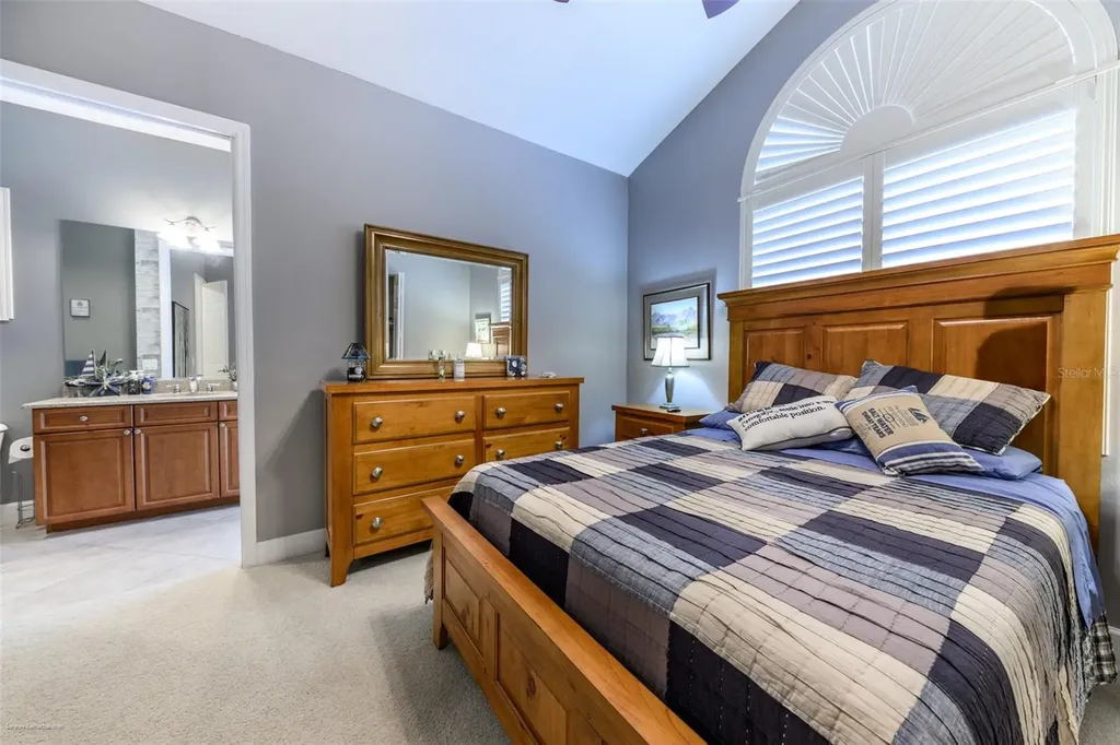 10300 Tarpon Landings Terrace Placida FL 33946