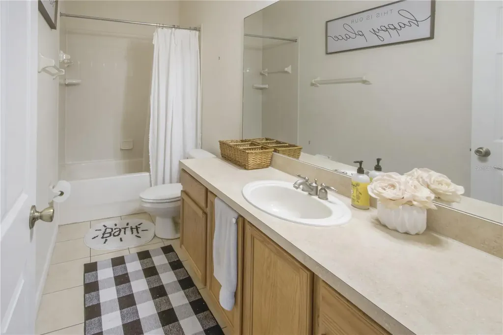 4988 Bond Street W Kissimmee FL 34758
