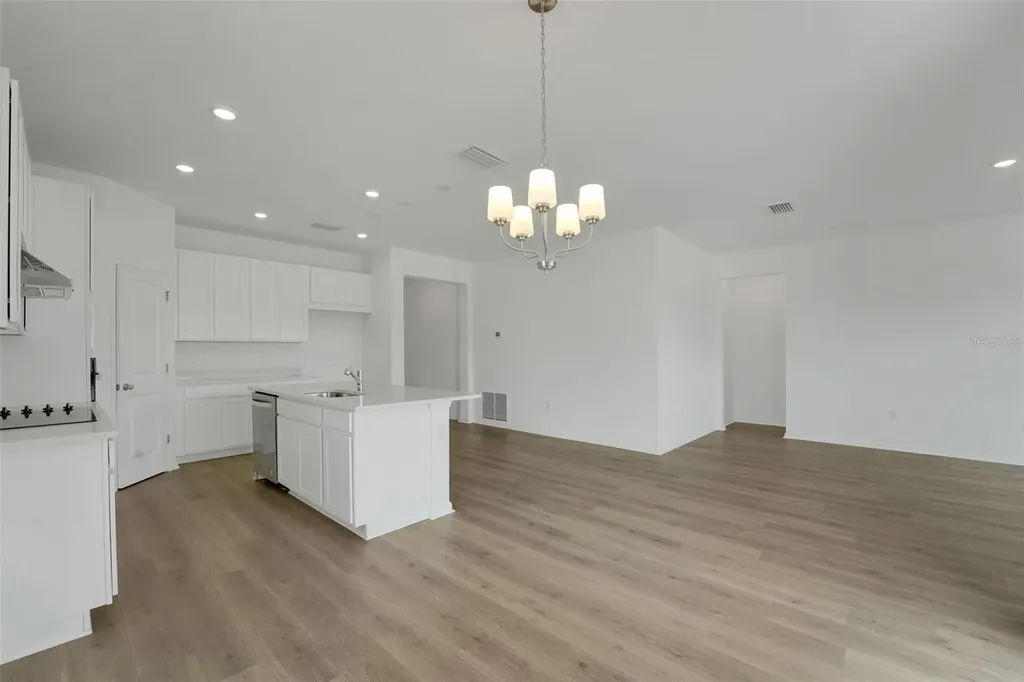 2857 Doolittle Street Tavares FL 32778