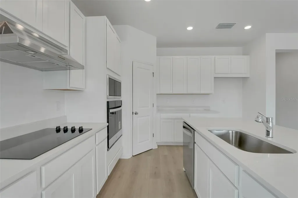 2857 Doolittle Street Tavares FL 32778