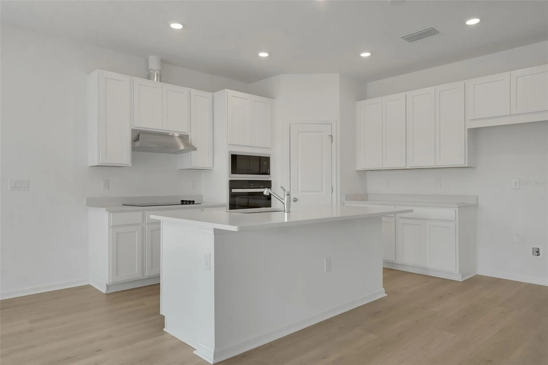 2857 Doolittle Street Tavares FL 32778