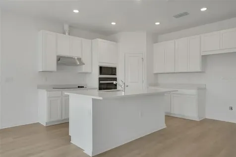2857 Doolittle Street Tavares FL 32778