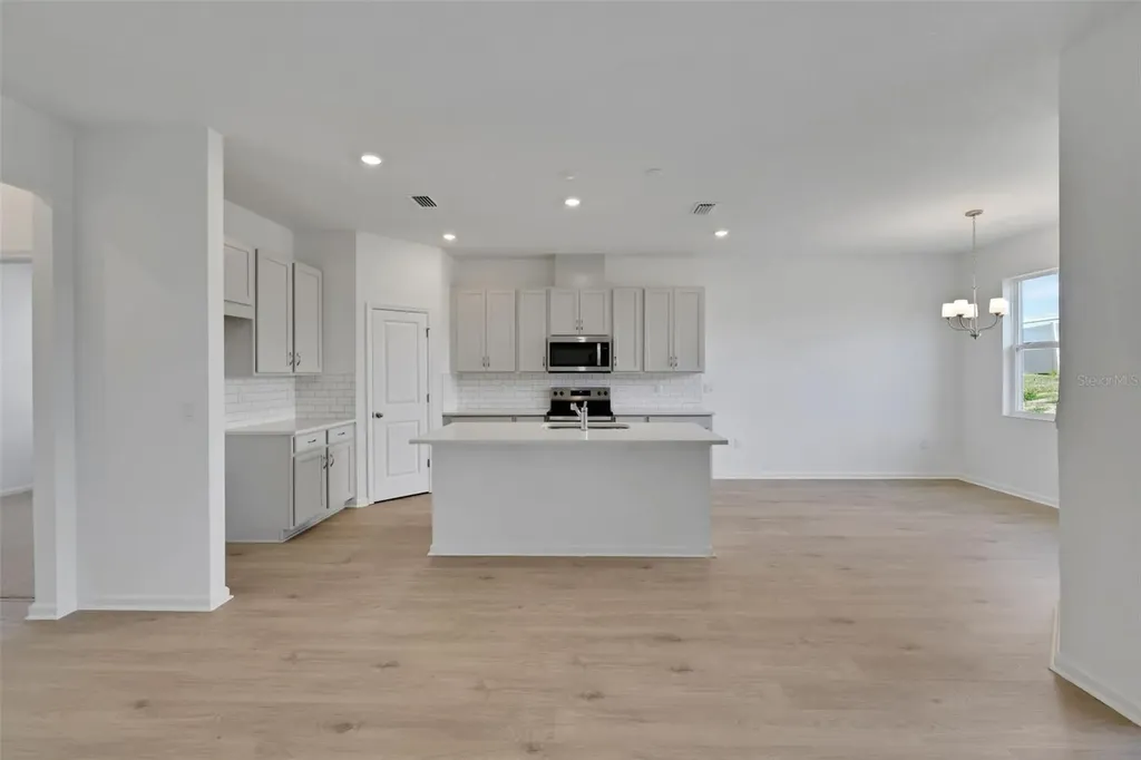 2866 Supermarine Road Tavares FL 32778