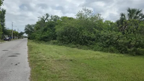 Villa Drive Hudson FL 34667