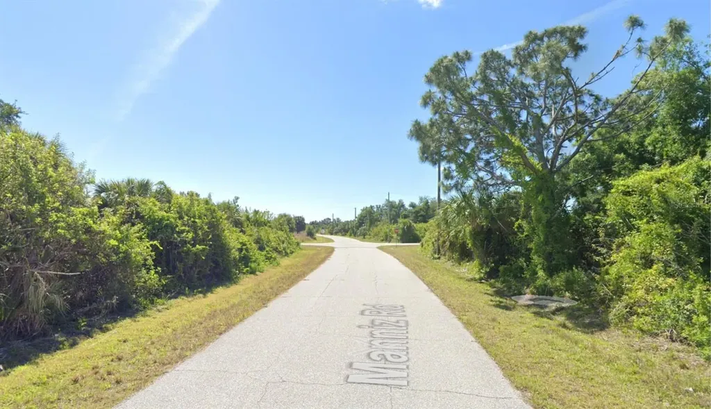 7105 Manniz Road Port Charlotte FL 33981