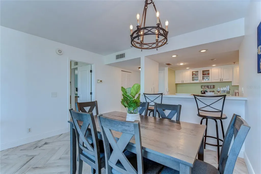 6322 Palma Del Mar Boulevard S St Petersburg FL 33715