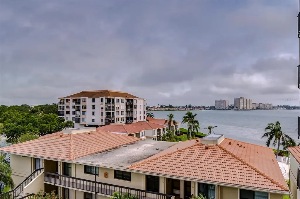 6322 Palma Del Mar Boulevard S St Petersburg FL 33715