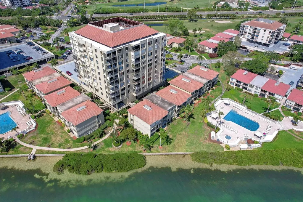 6322 Palma Del Mar Boulevard S St Petersburg FL 33715