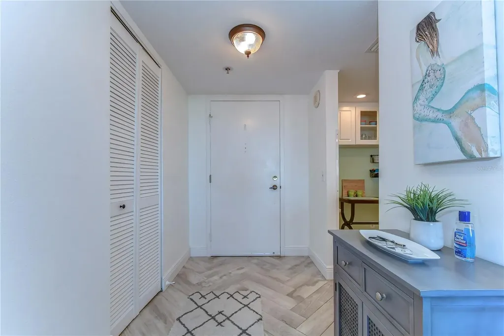 6322 Palma Del Mar Boulevard S St Petersburg FL 33715
