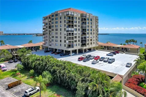 6322 Palma Del Mar Boulevard S St Petersburg FL 33715
