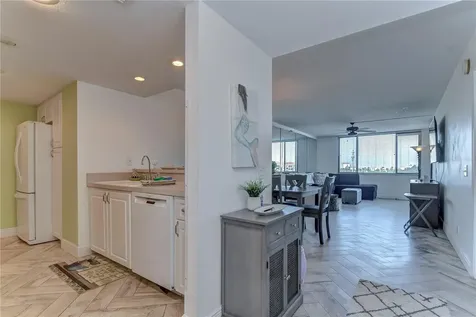 6322 Palma Del Mar Boulevard S St Petersburg FL 33715