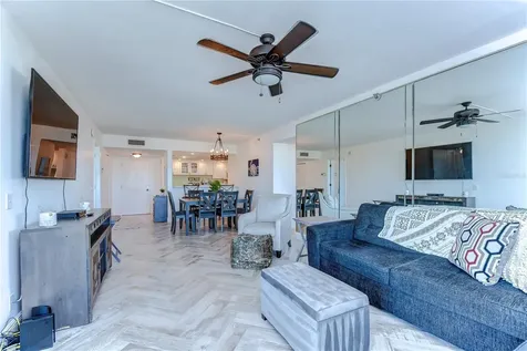 6322 Palma Del Mar Boulevard S St Petersburg FL 33715