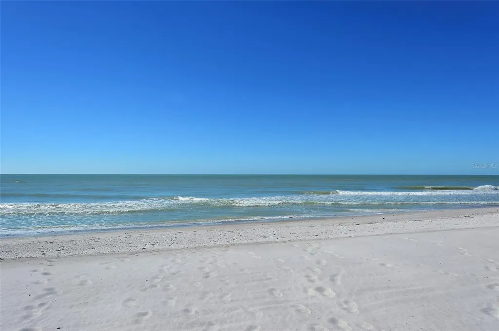 1975 Gulf Of Mexico Drive Longboat Key FL 34228
