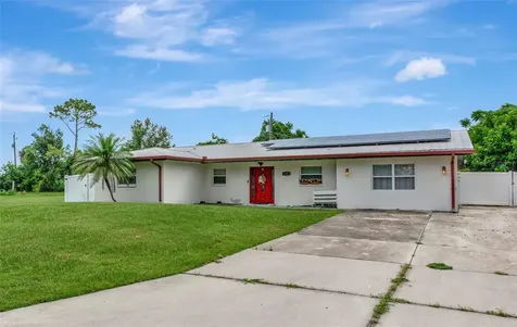 509 Ridgewood Street NW Port Charlotte FL 33952
