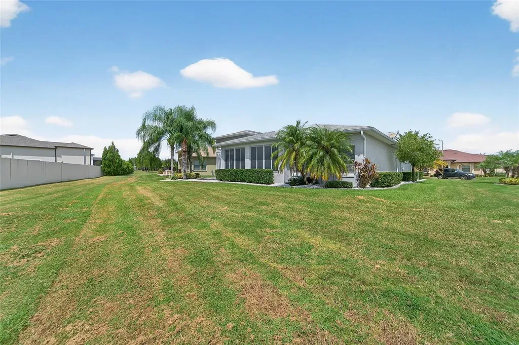 453 Nolane Lane Polk City FL 33868