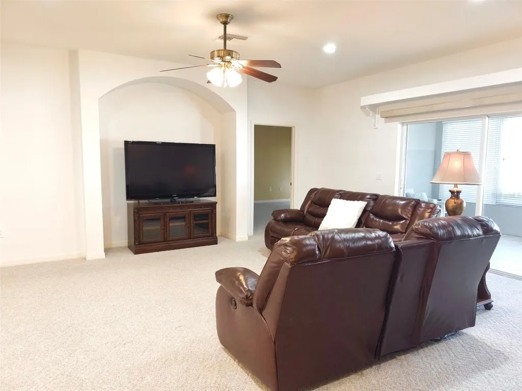 453 Nolane Lane Polk City FL 33868