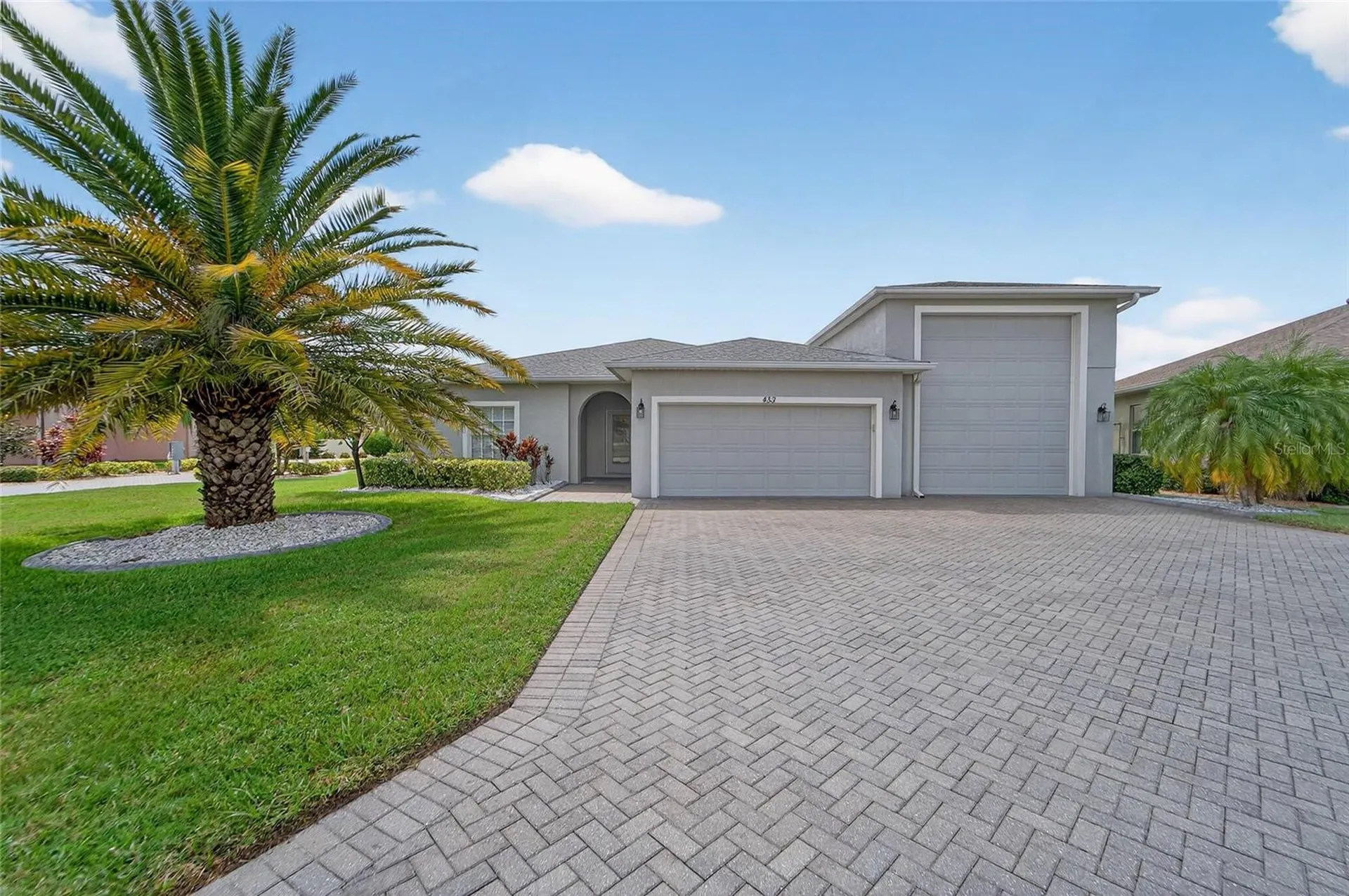 453 Nolane Lane Polk City FL 33868