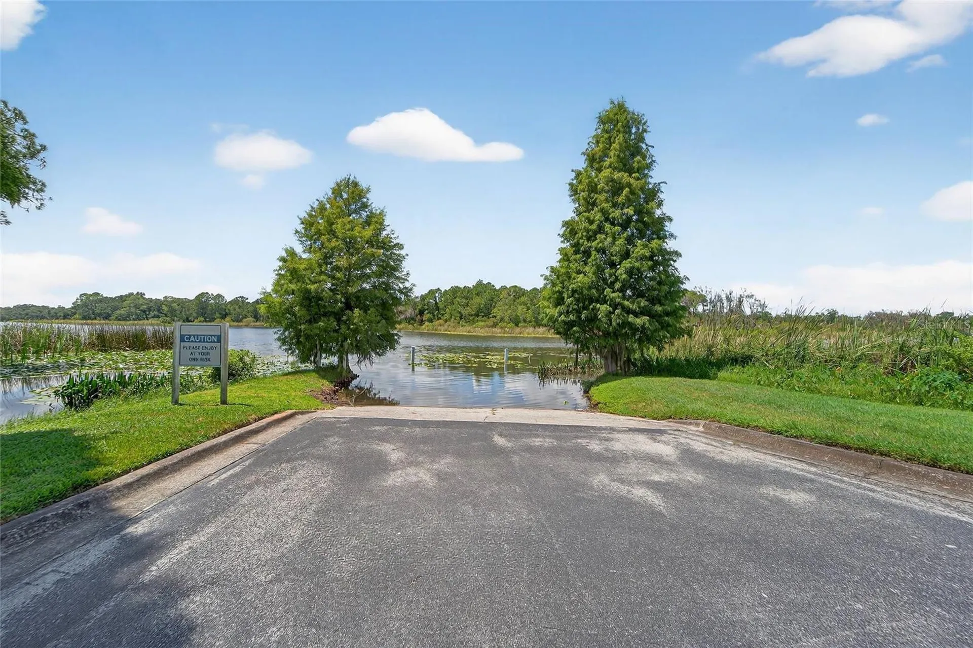 453 Nolane Lane Polk City FL 33868