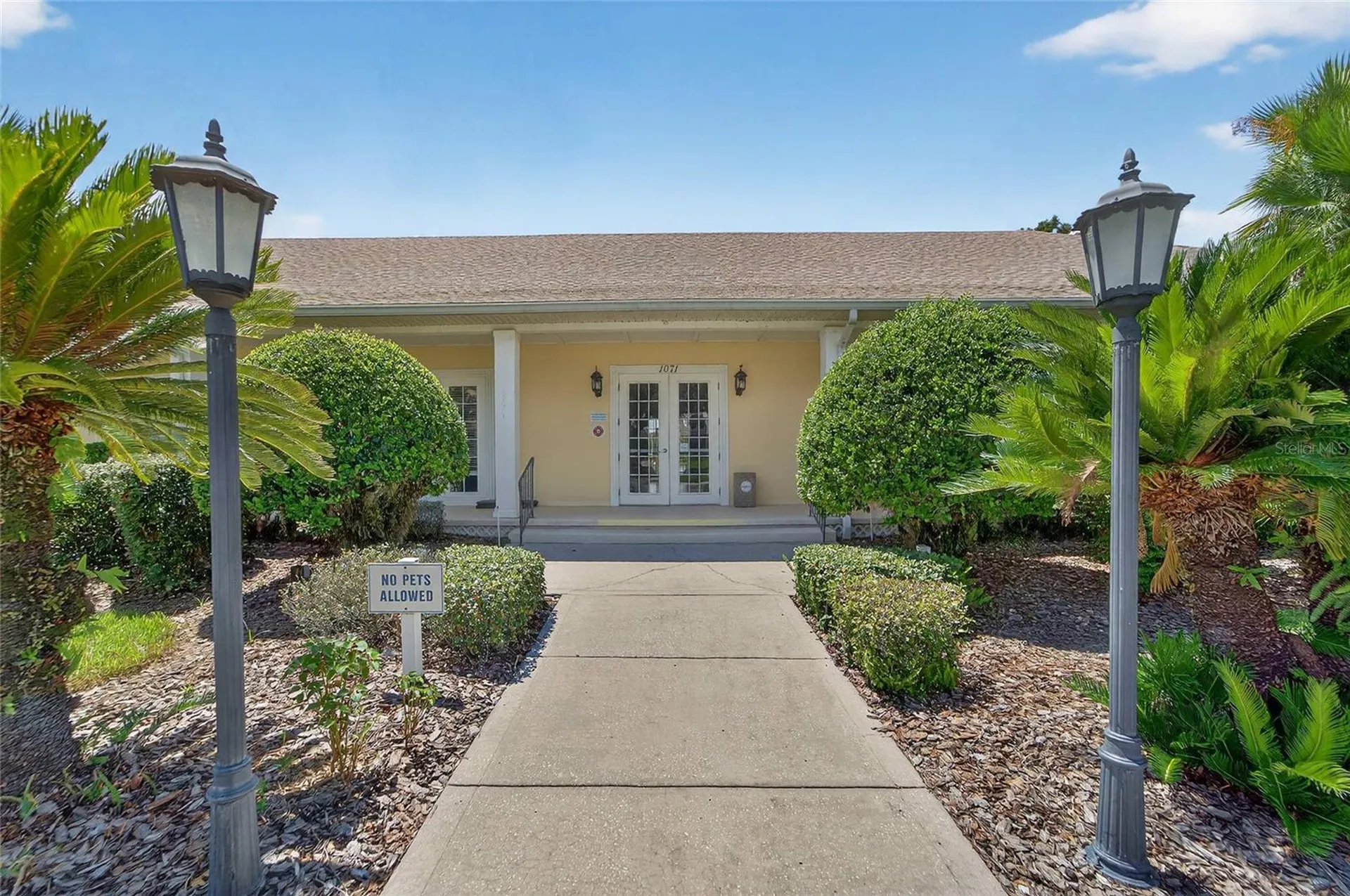 453 Nolane Lane Polk City FL 33868