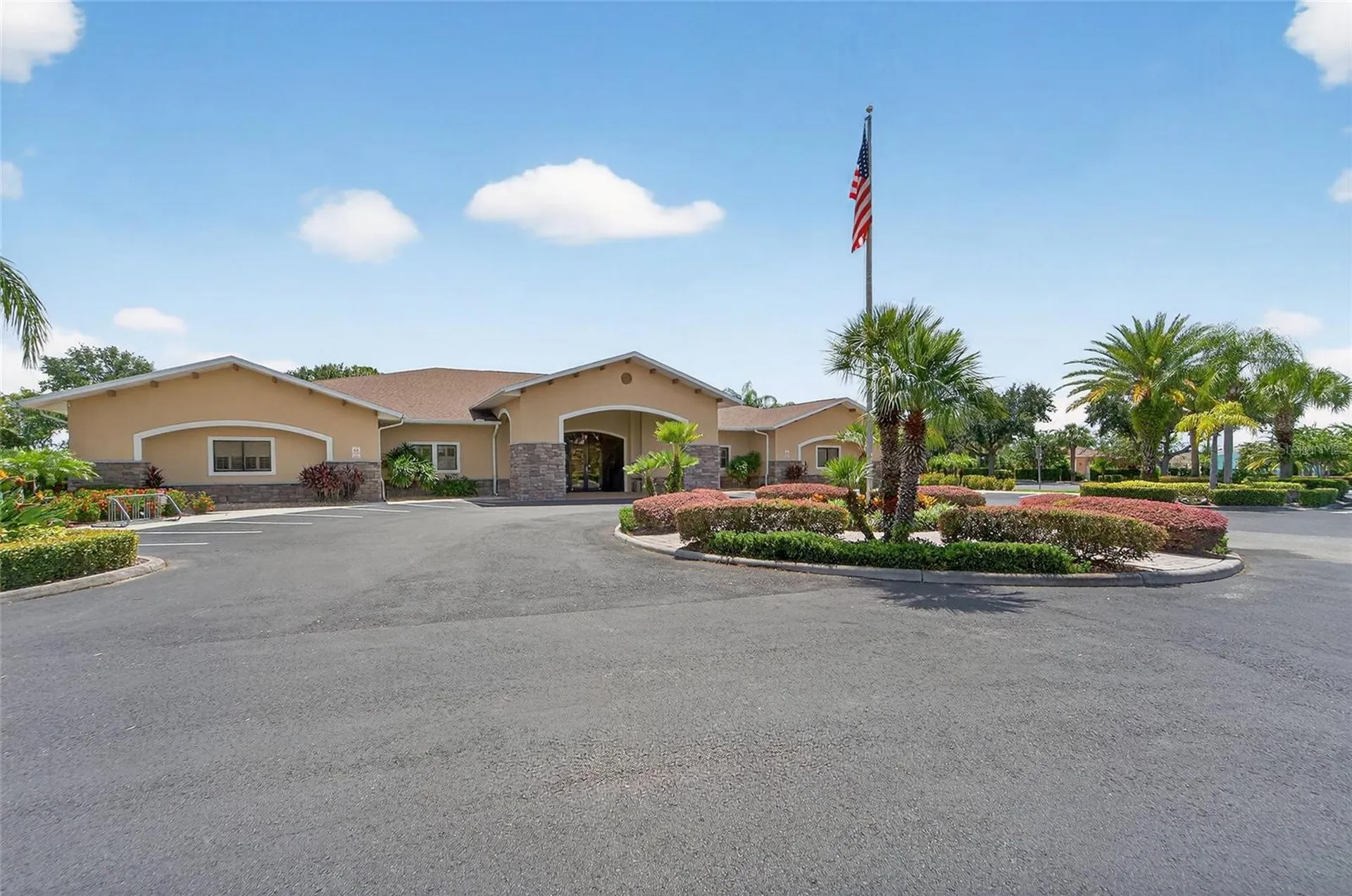 453 Nolane Lane Polk City FL 33868
