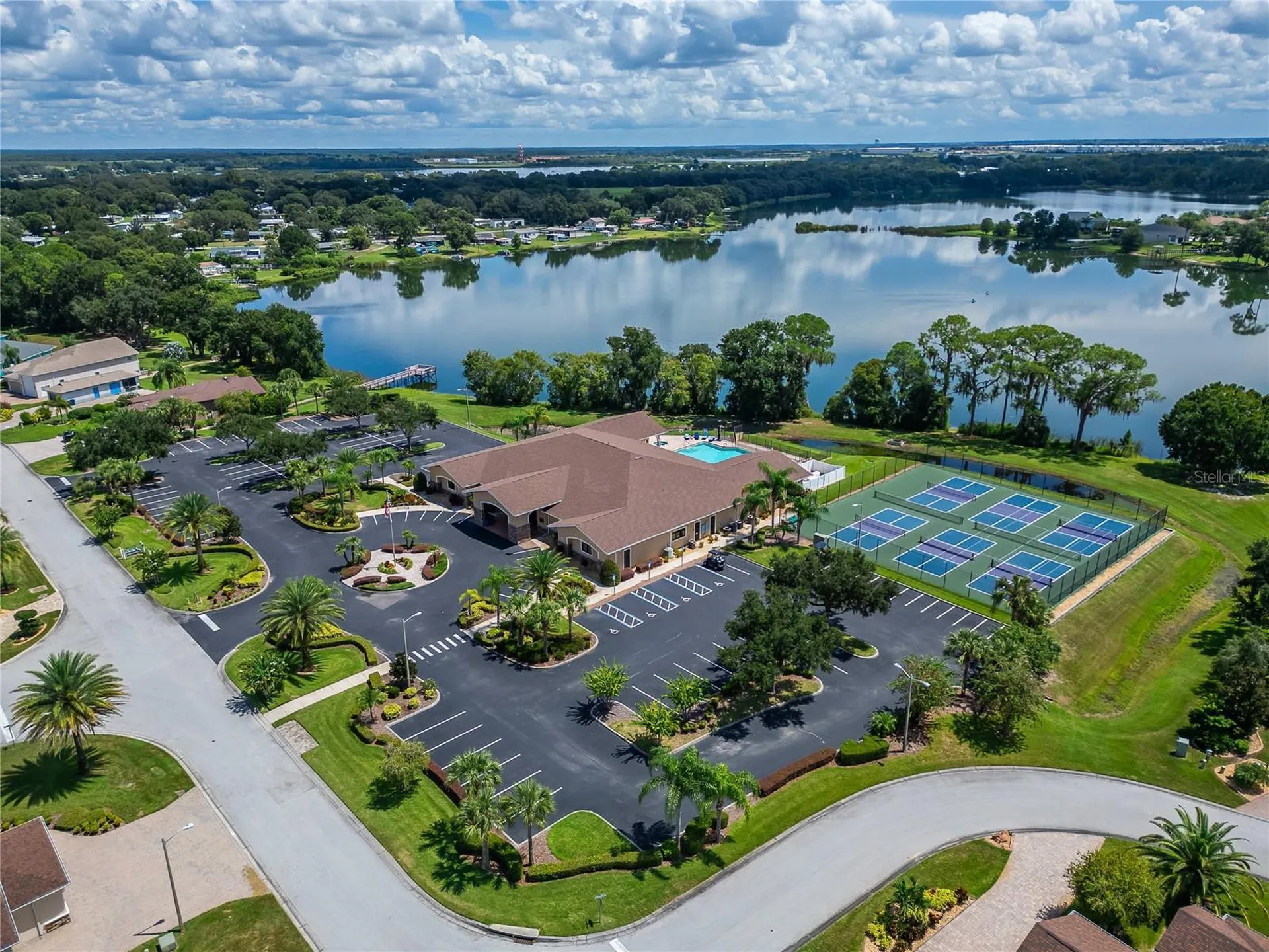 453 Nolane Lane Polk City FL 33868