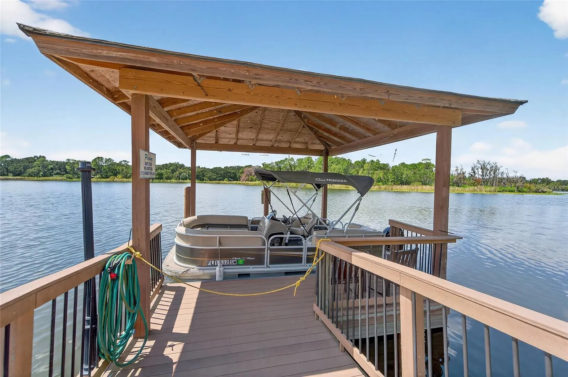 453 Nolane Lane Polk City FL 33868