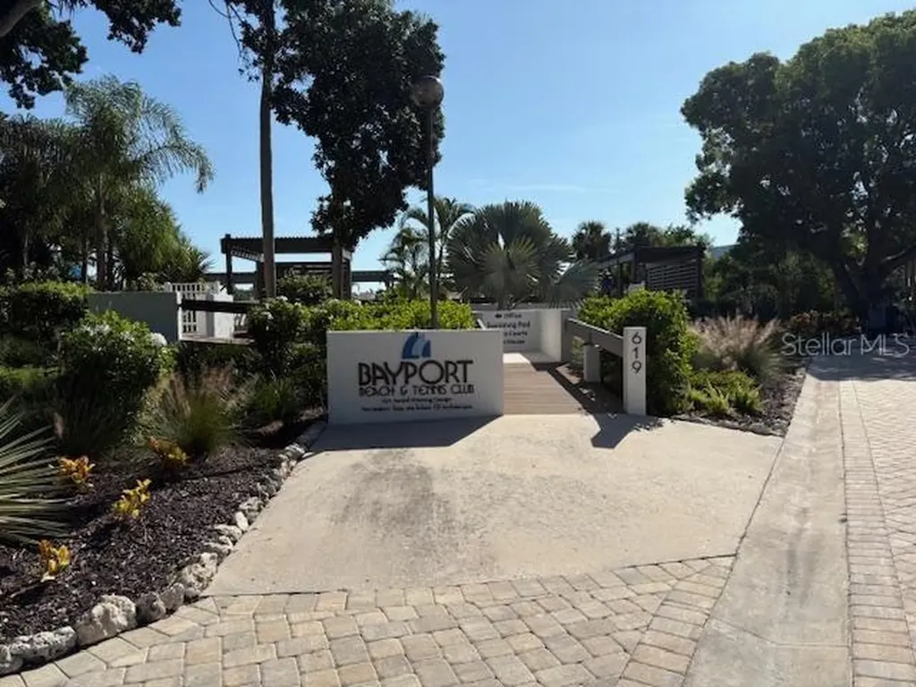 737 Bayport Way Longboat Key FL 34228