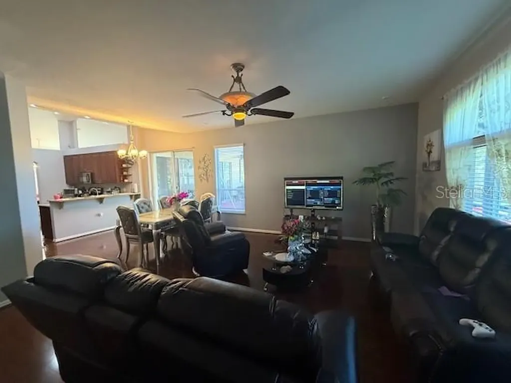 2601 Villa Drive Valrico FL 33596